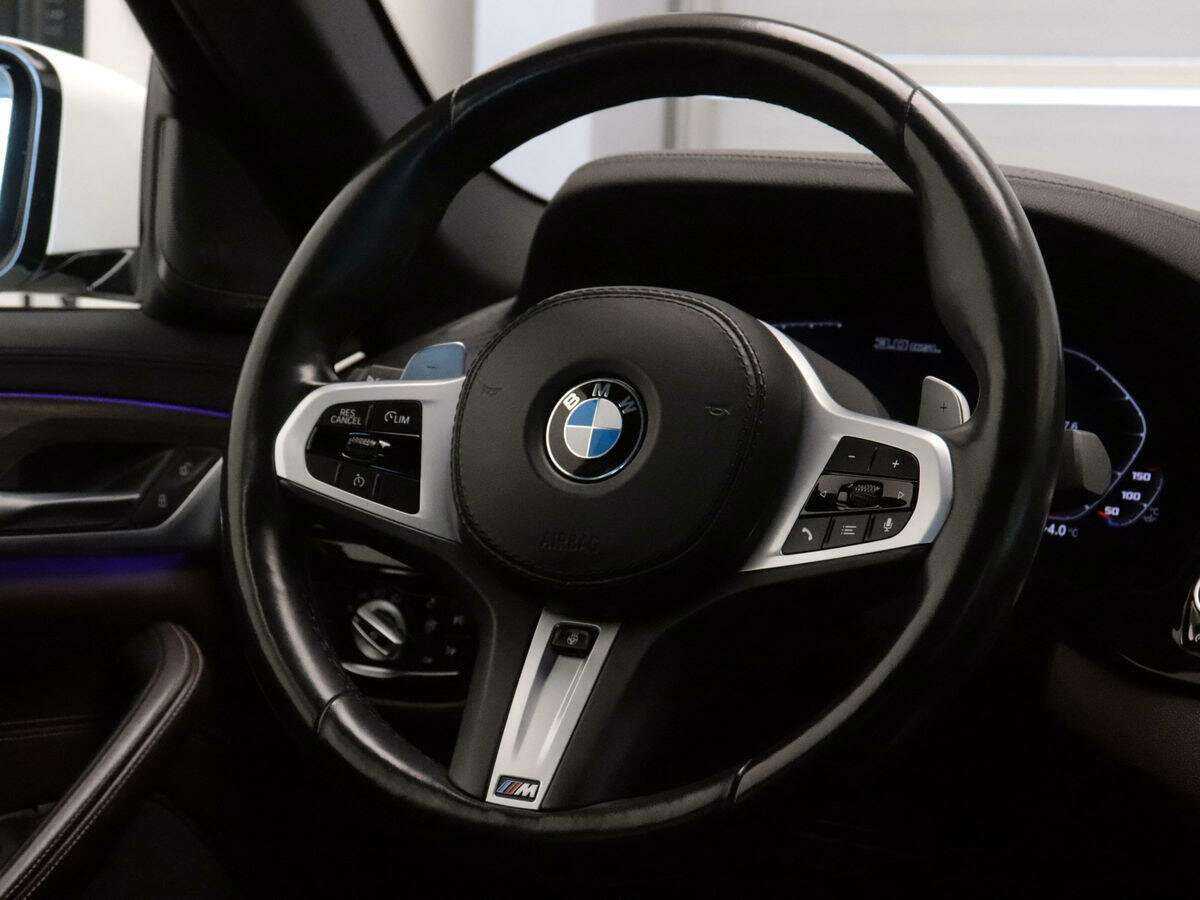 BMW 5 серии с пробегом — 2020 год. Фото: #10