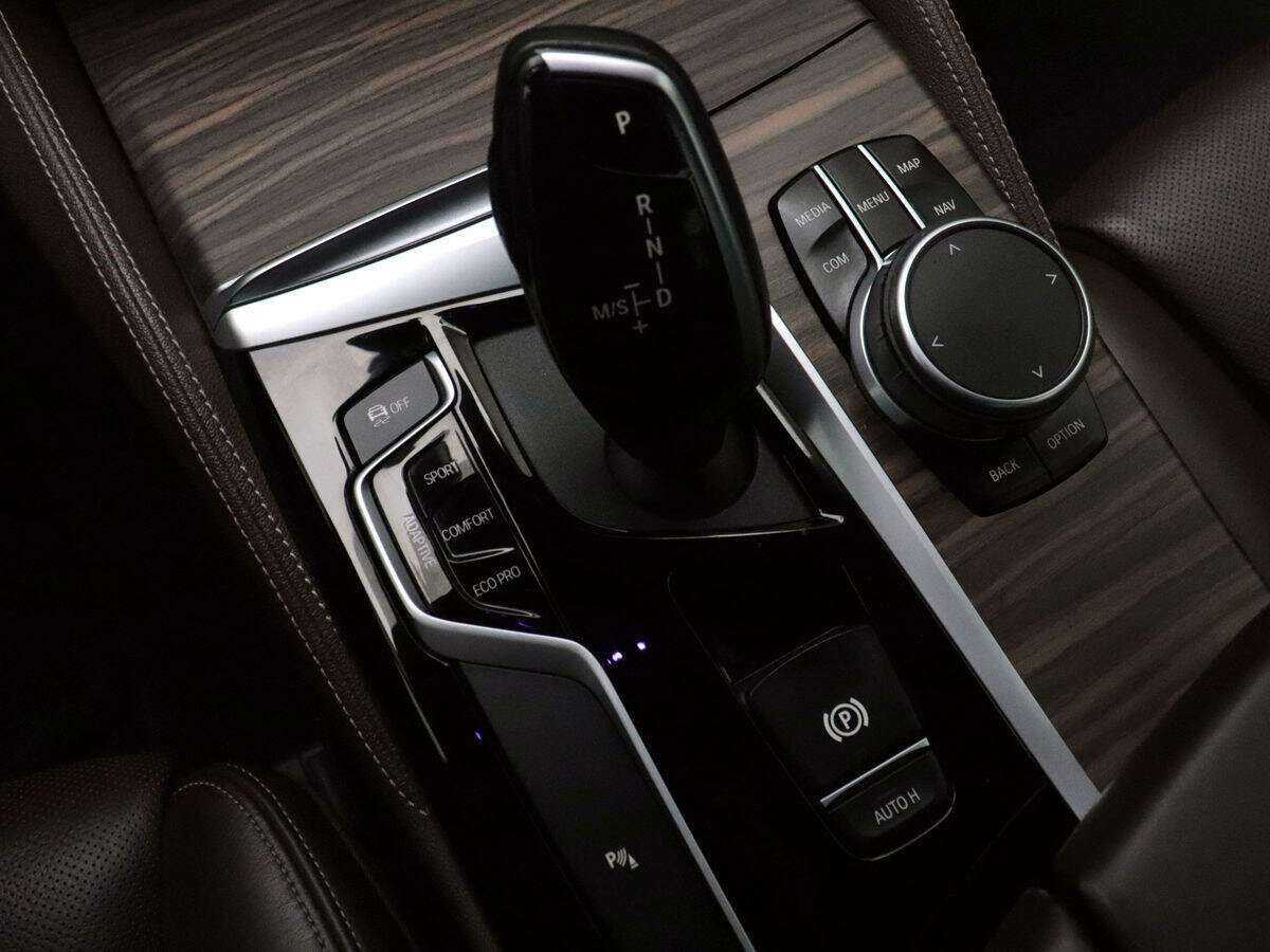 BMW 5 серии с пробегом — 2020 год. Фото: #16