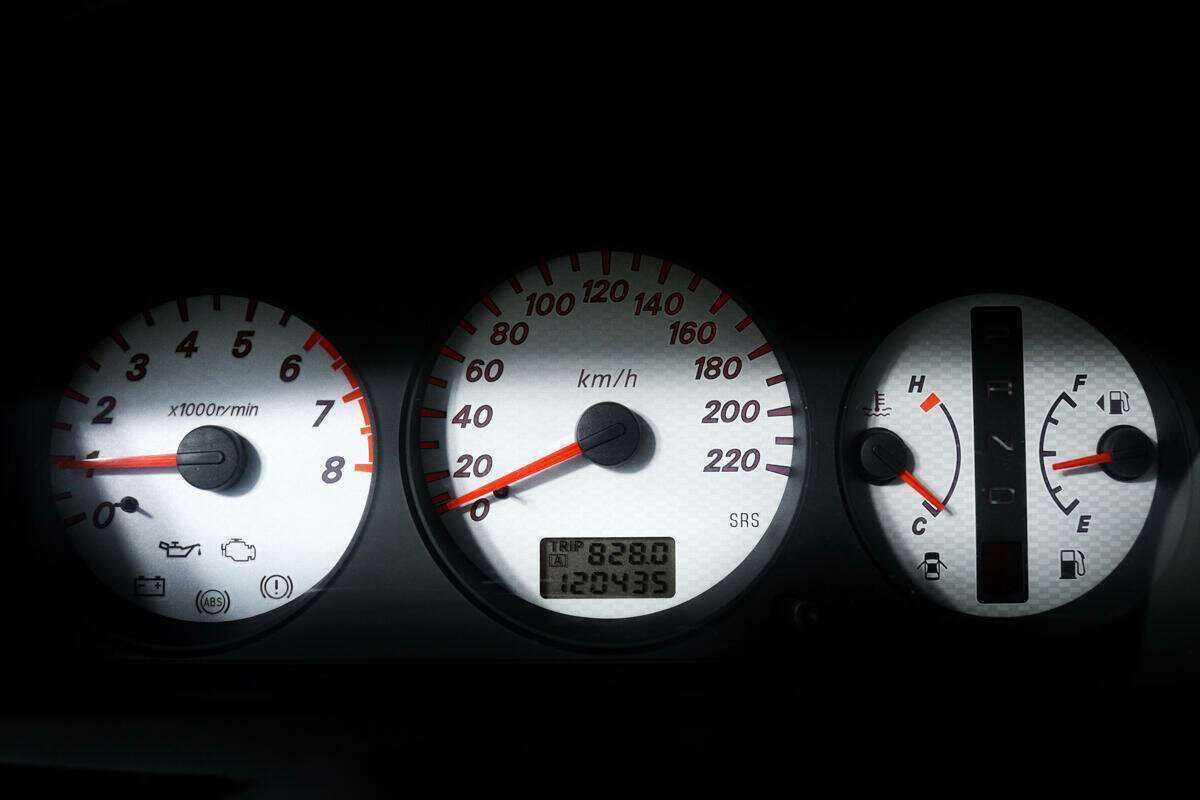 Mitsubishi Lancer с пробегом — 2007 год. Фото: #9