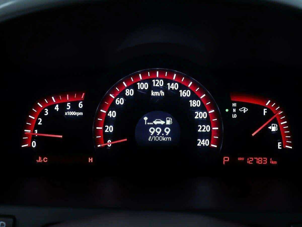 Kia Mohave с пробегом — 2011 год. Фото: #8