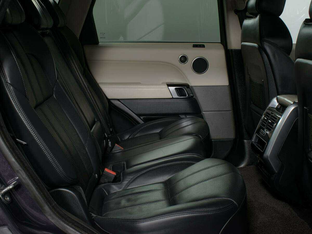 Land Rover Range Rover Sport с пробегом — 2014 год. Фото: #13