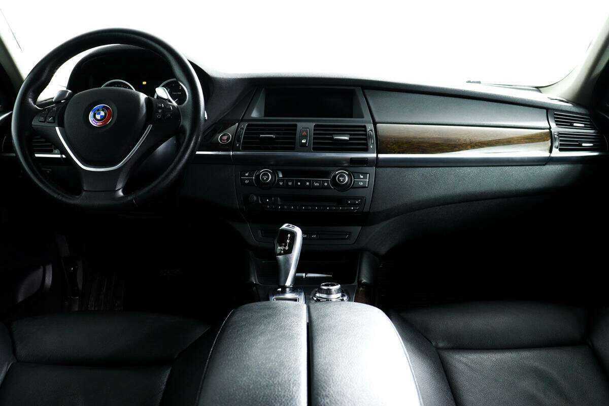 BMW X6 с пробегом — 2011 год. Фото: #10