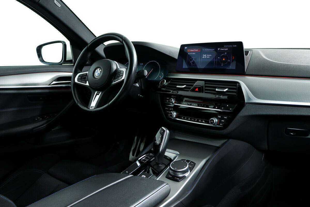 BMW 5 серии с пробегом — 2019 год. Фото: #8