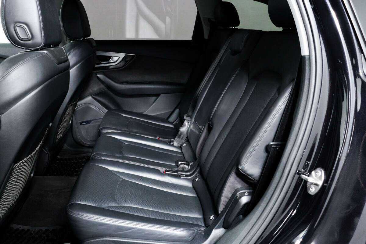 Audi Q7 с пробегом — 2015 год. Фото: #11