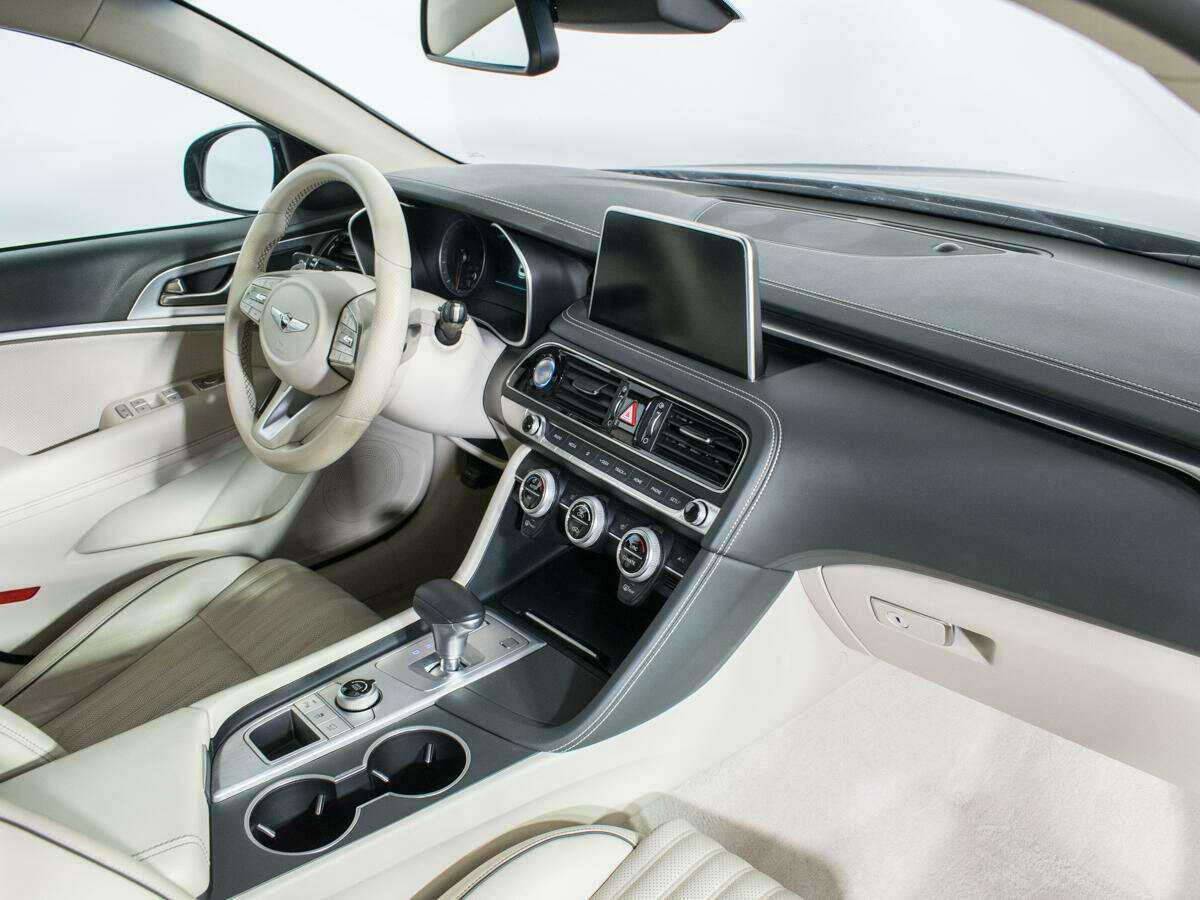 Genesis G70 с пробегом — 2018 год. Фото: #7