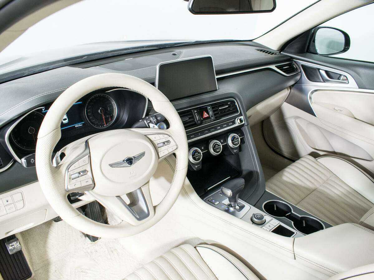 Genesis G70 с пробегом — 2018 год. Фото: #11