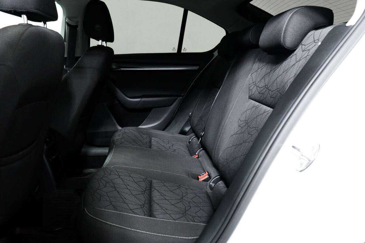 Skoda Octavia с пробегом — 2019 год. Фото: #10