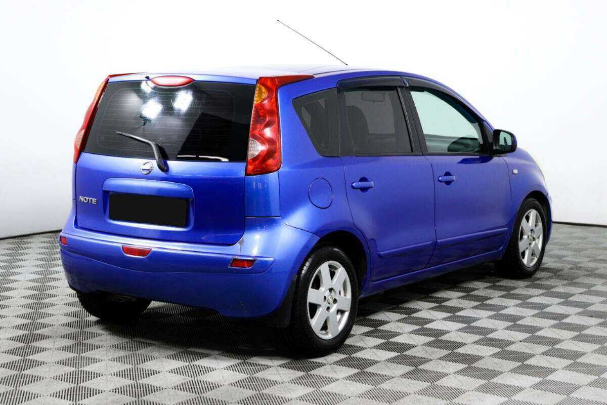 Nissan Note с пробегом — 2006 год. Фото: #4