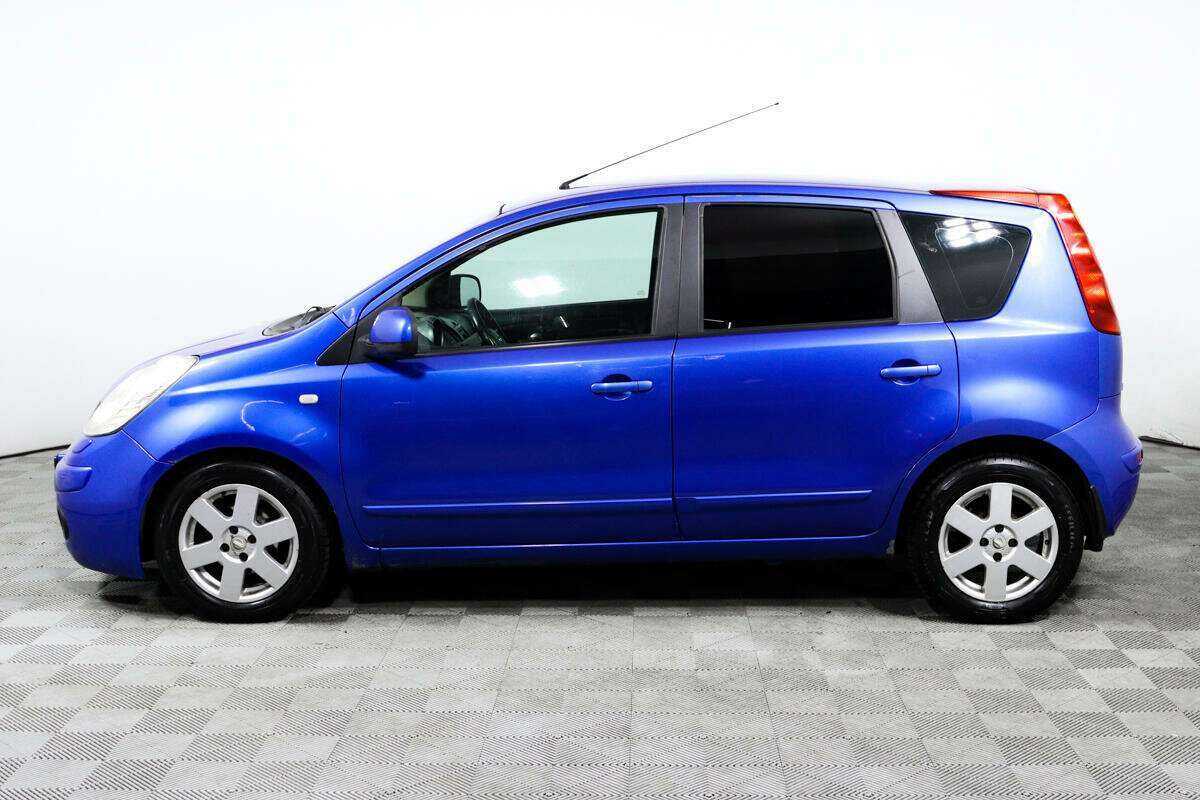 Nissan Note с пробегом — 2006 год. Фото: #7