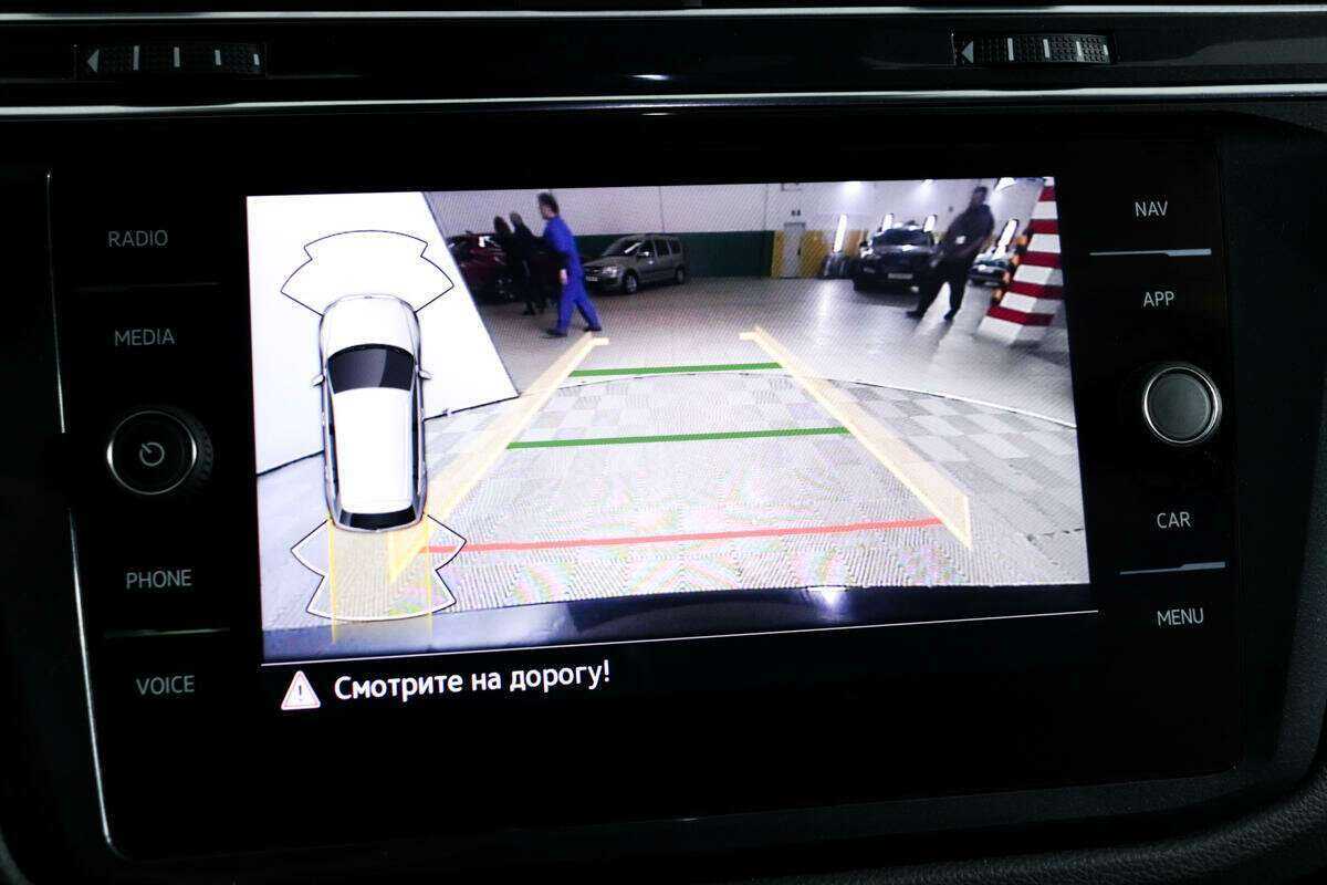 Volkswagen Tiguan с пробегом — 2021 год. Фото: #12