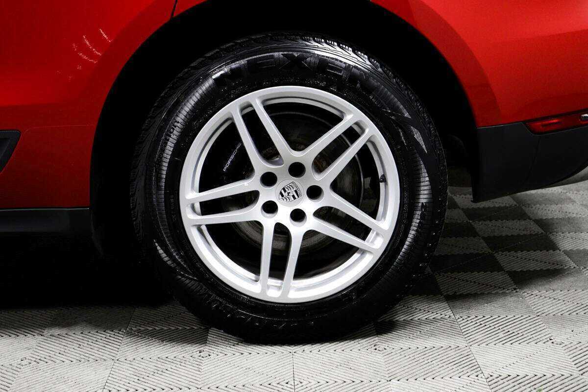 Porsche Macan с пробегом — 2019 год. Фото: #13