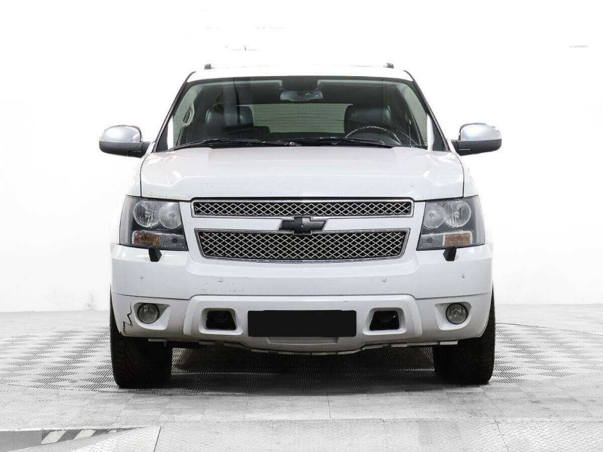 Chevrolet Tahoe с пробегом — 2011 год. Фото: #1