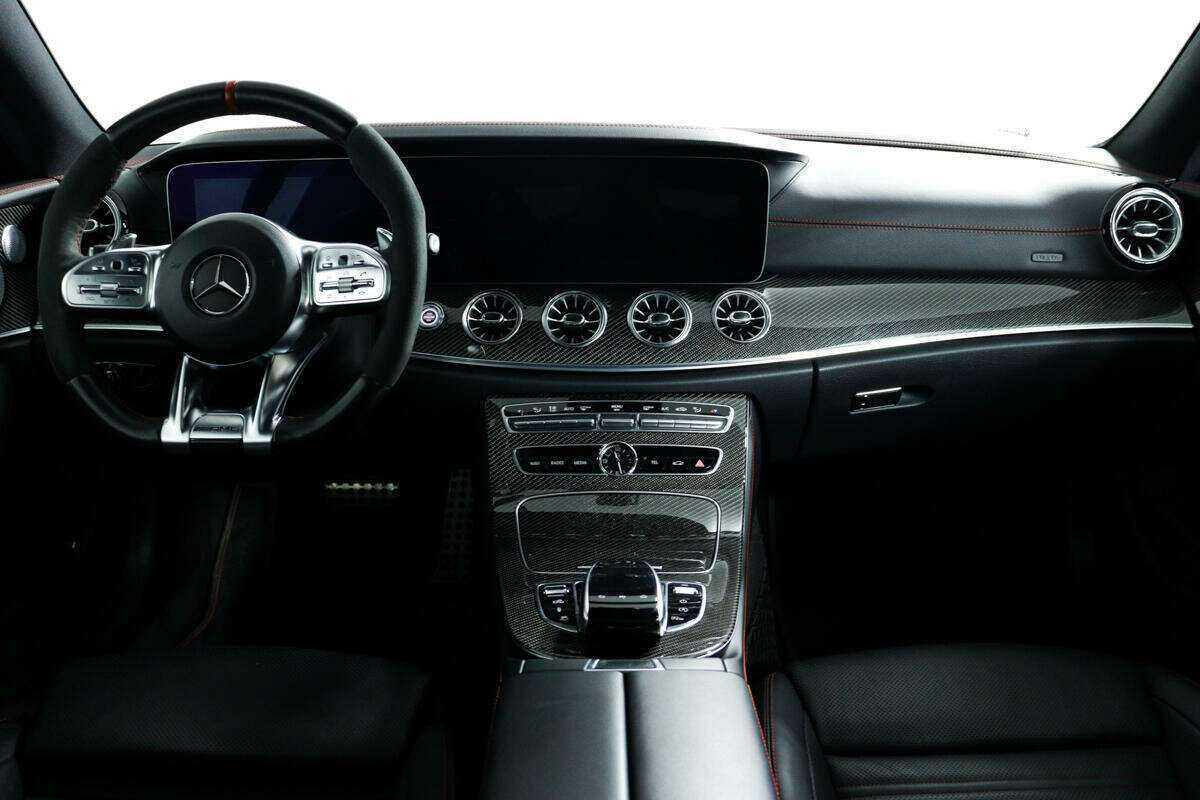Mercedes-Benz E-Класс AMG с пробегом — 2018 год. Фото: #10