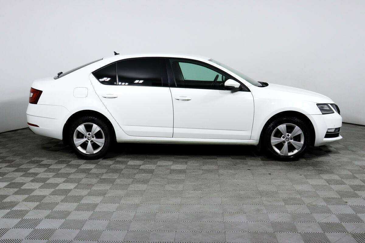 Skoda Octavia с пробегом — 2018 год. Фото: #3