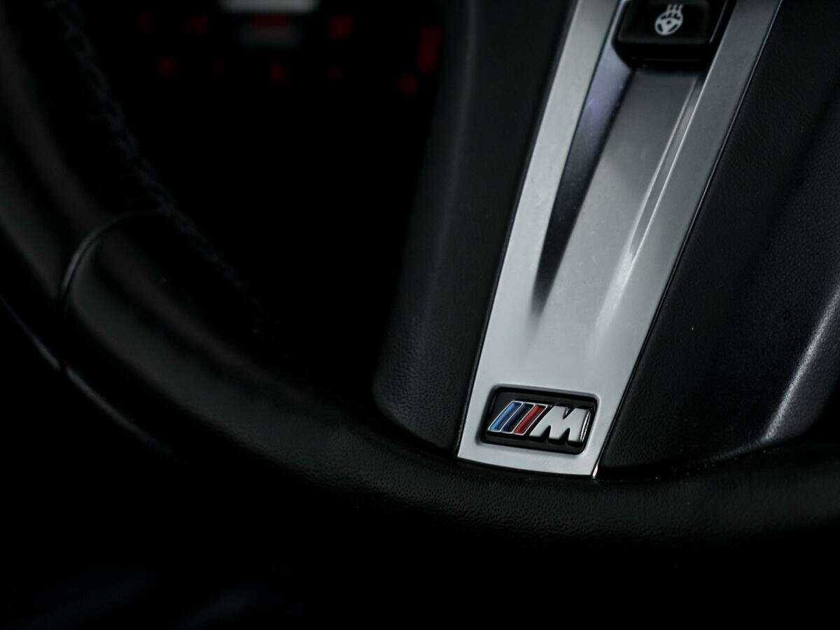 BMW 3 серии с пробегом — 2019 год. Фото: #16