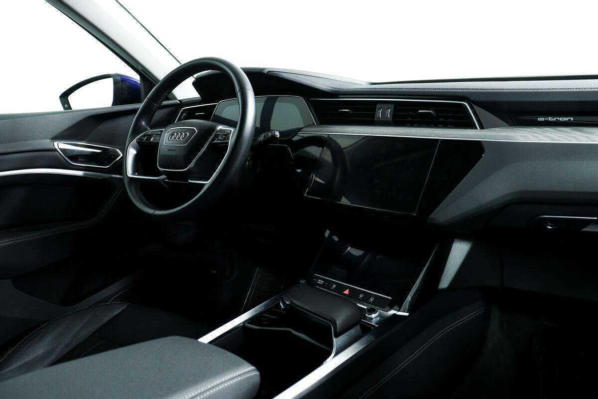 Audi e-tron с пробегом — 2020 год. Фото: #8