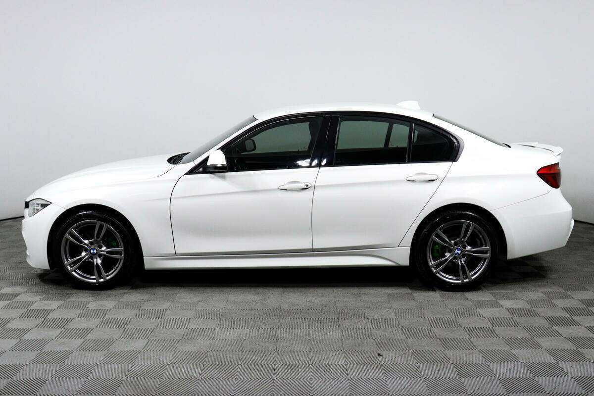 BMW 3 серии с пробегом — 2016 год. Фото: #7