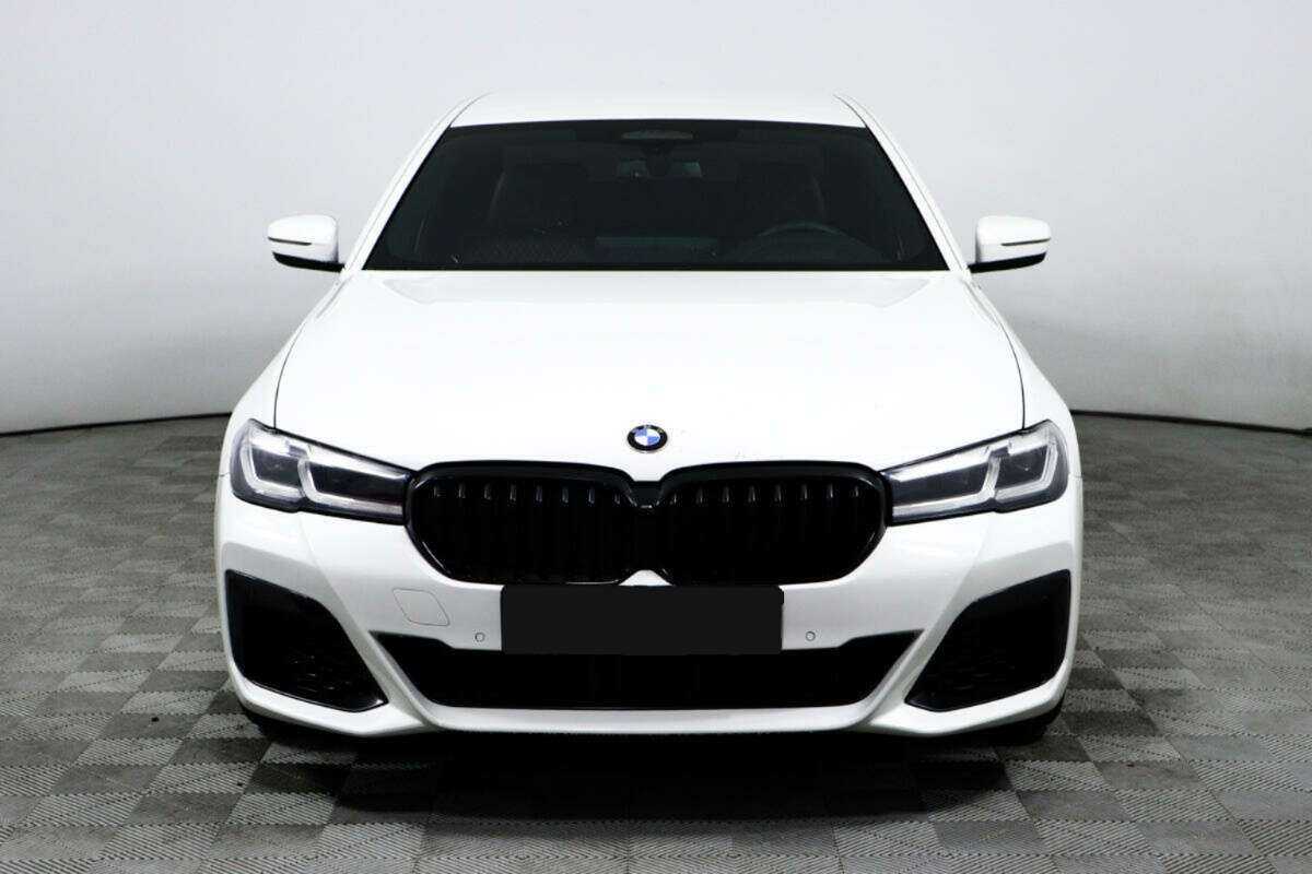 BMW 5 серии с пробегом — 2020 год. Фото: #1