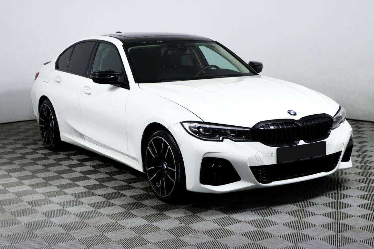 BMW 3 серии с пробегом — 2019 год. Фото: #1