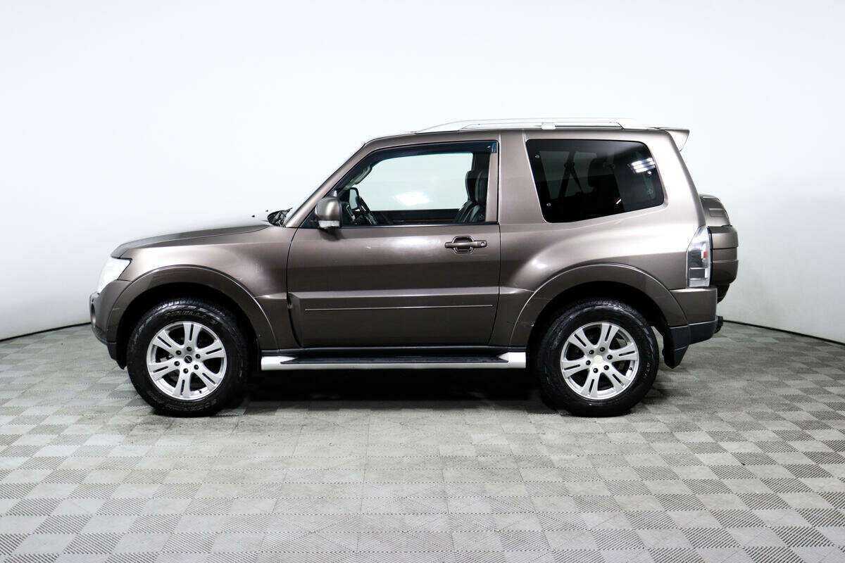 Mitsubishi Pajero с пробегом — 2008 год. Фото: #7