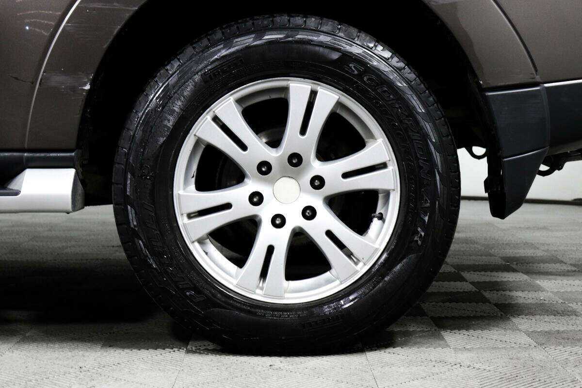 Mitsubishi Pajero с пробегом — 2008 год. Фото: #13