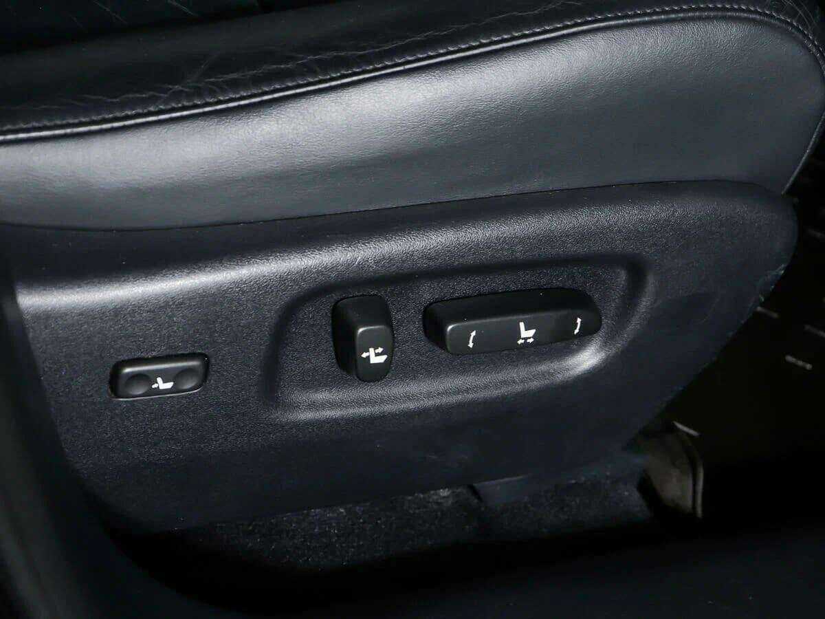 Lexus RX с пробегом — 2010 год. Фото: #21