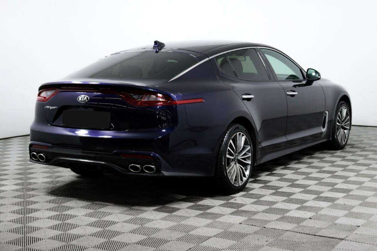 Kia Stinger с пробегом — 2019 год. Фото: #4
