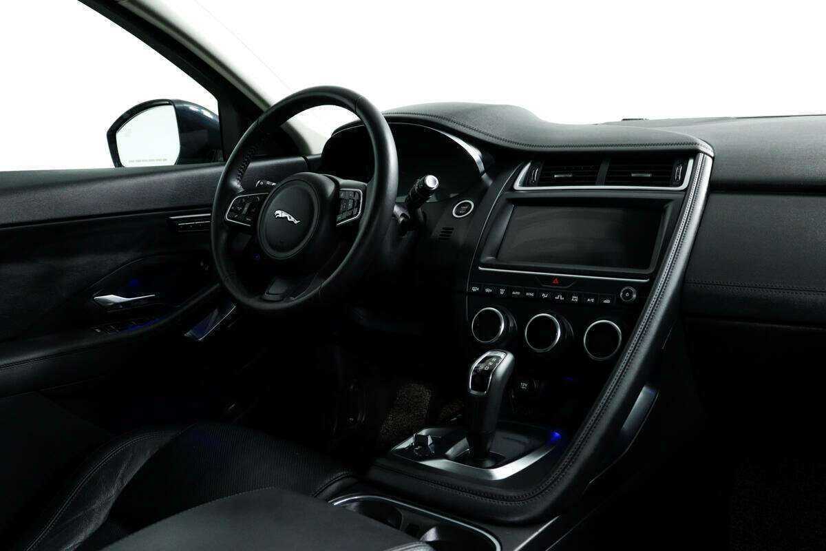 Jaguar E-Pace с пробегом — 2019 год. Фото: #8