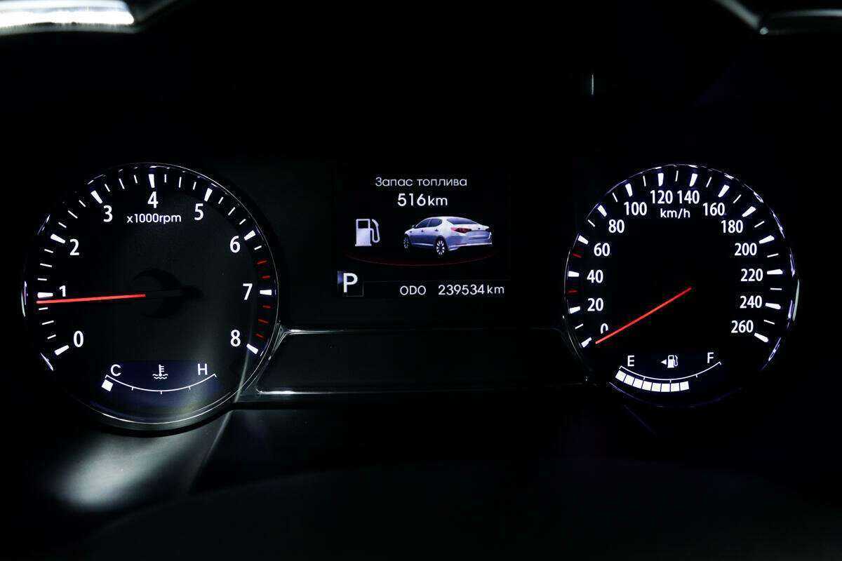 Kia Optima с пробегом — 2011 год. Фото: #9