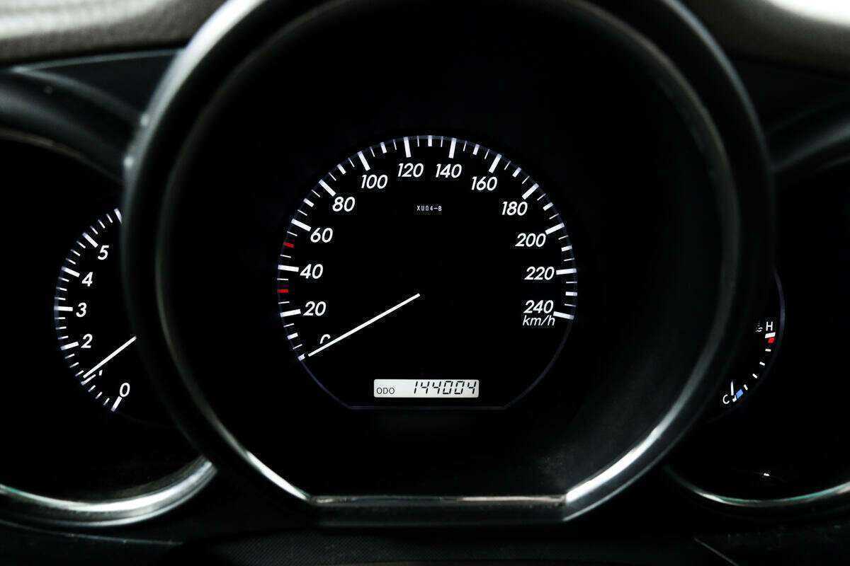 Lexus RX с пробегом — 2007 год. Фото: #9