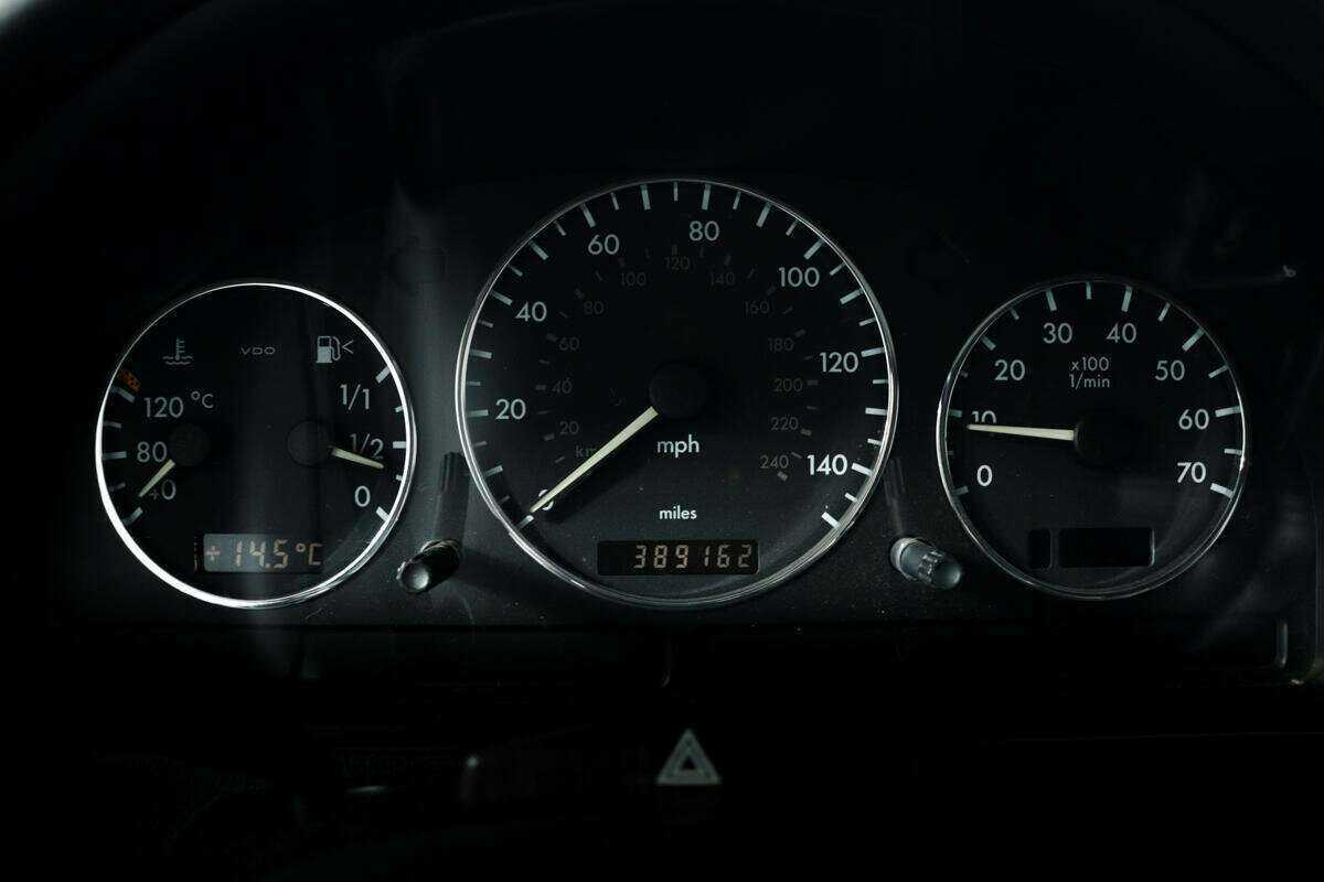 Mercedes-Benz M-Класс с пробегом — 2003 год. Фото: #9