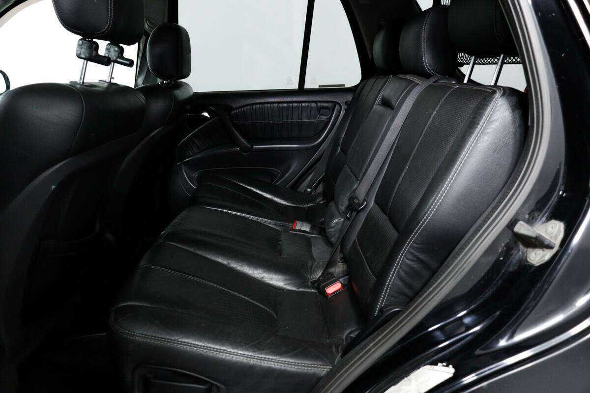 Mercedes-Benz M-Класс с пробегом — 2003 год. Фото: #10