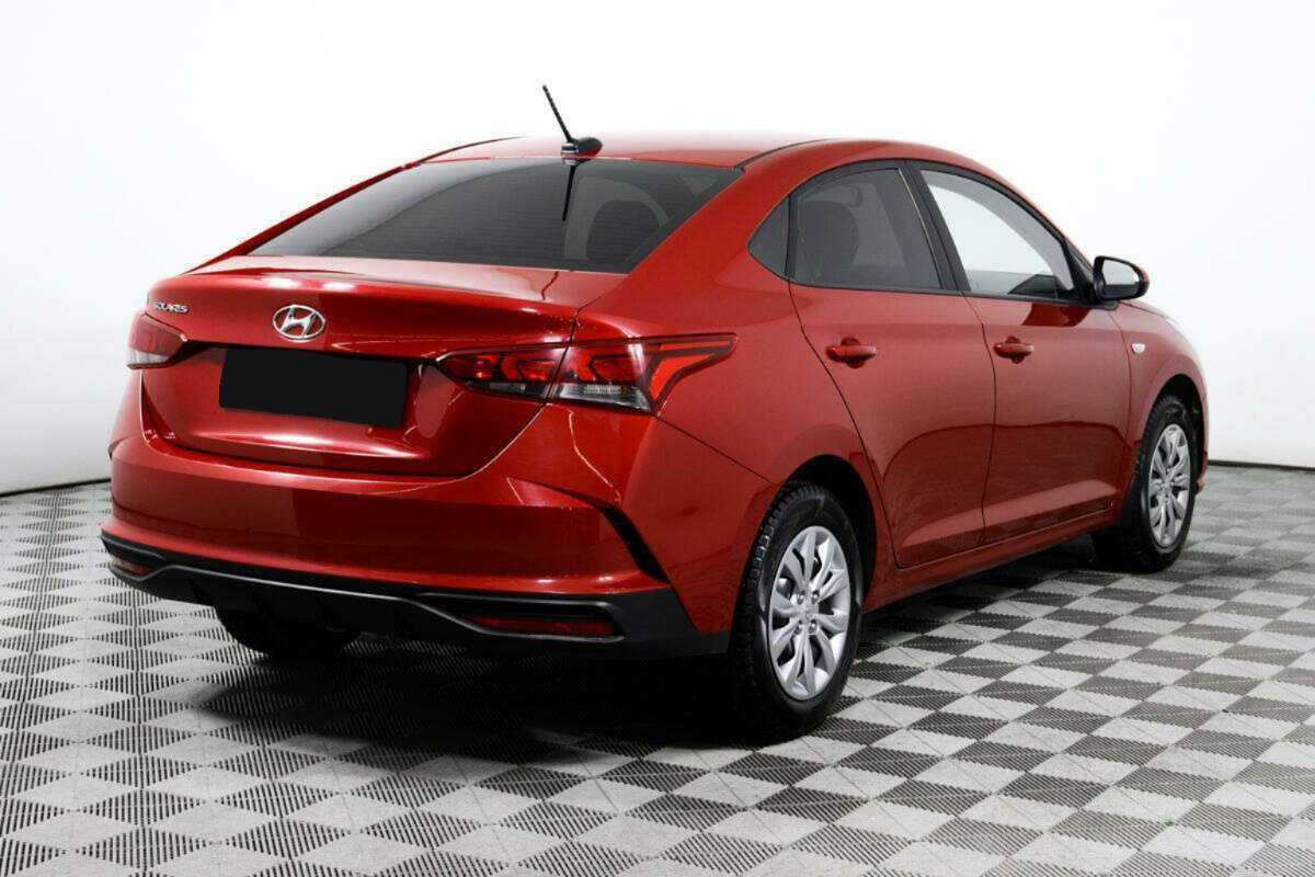 Hyundai Solaris с пробегом — 2020 год. Фото: #4