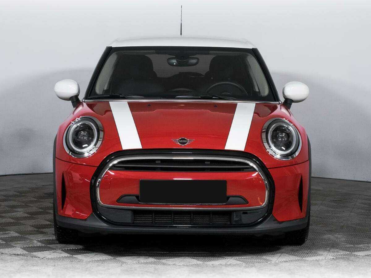 Mini Hatch с пробегом — 2021 год. Фото: #1
