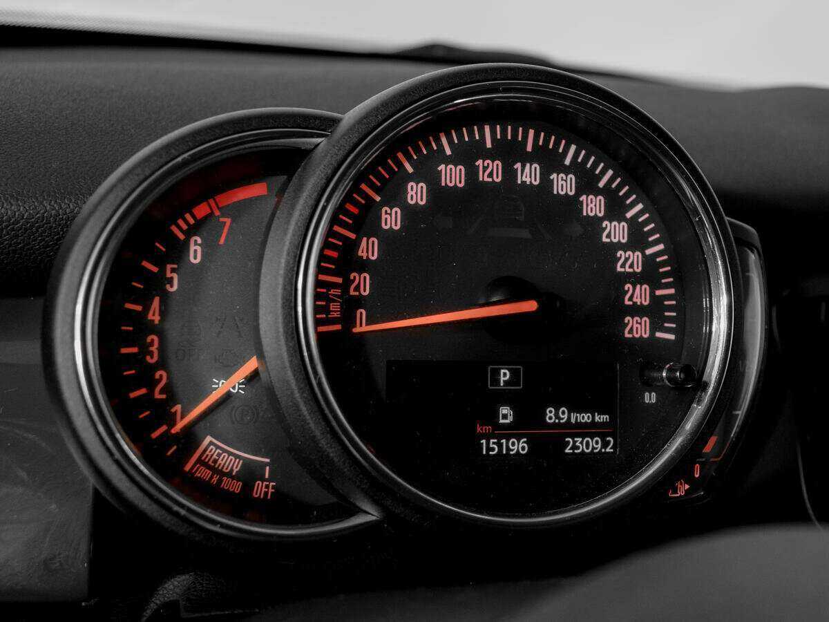 Mini Hatch с пробегом — 2021 год. Фото: #10