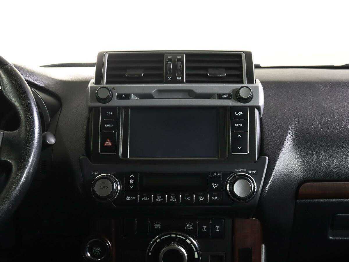 Toyota Land Cruiser Prado с пробегом — 2015 год. Фото: #11