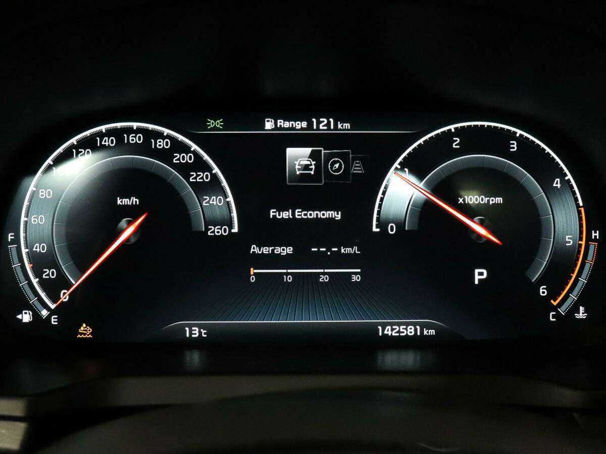 Kia K7 с пробегом — 2019 год. Фото: #8