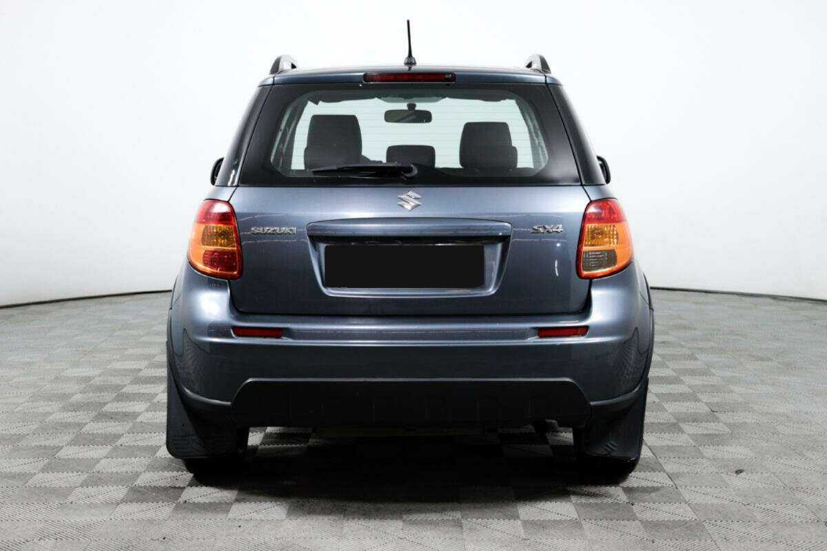 Suzuki SX4 с пробегом — 2008 год. Фото: #5