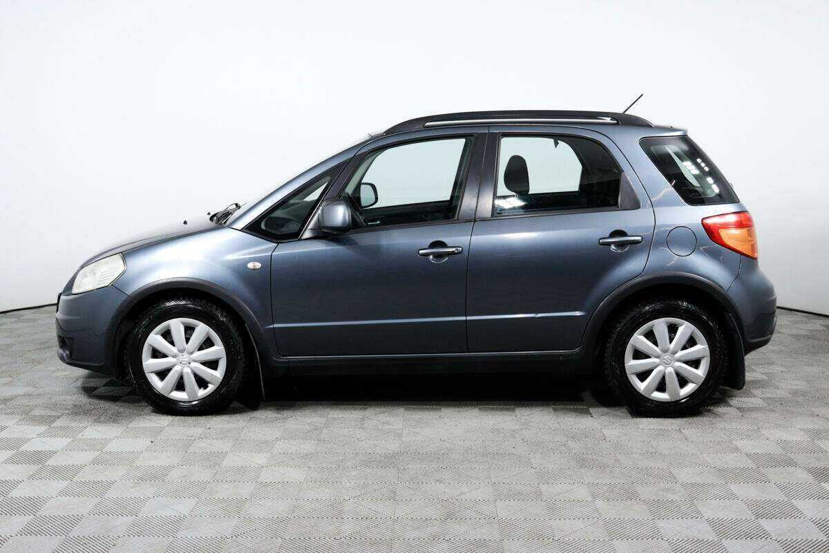 Suzuki SX4 с пробегом — 2008 год. Фото: #7