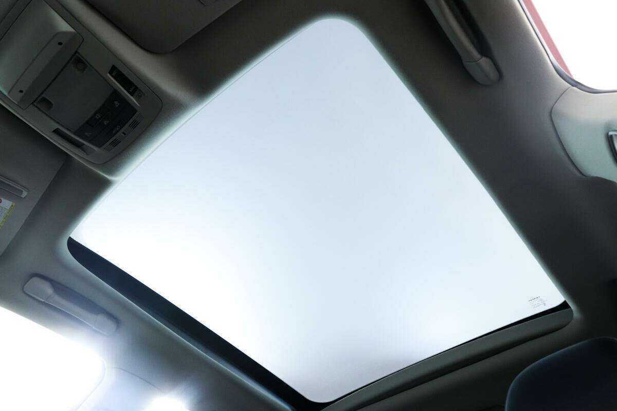 Lexus RX с пробегом — 2010 год. Фото: #13