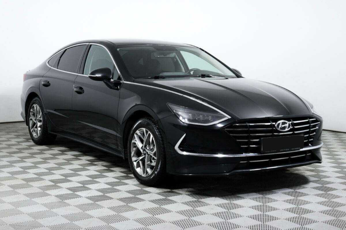 Hyundai Sonata с пробегом — 2021 год. Фото: #2