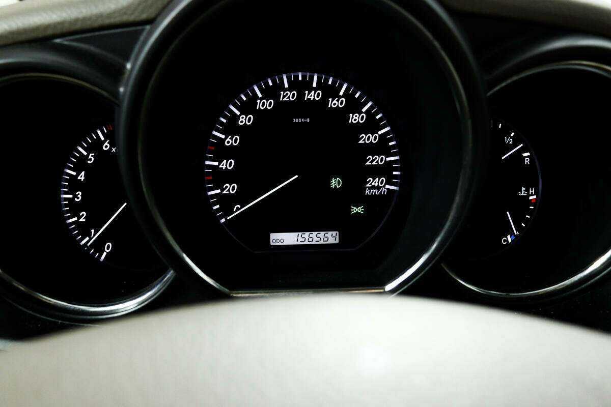 Lexus RX с пробегом — 2008 год. Фото: #9