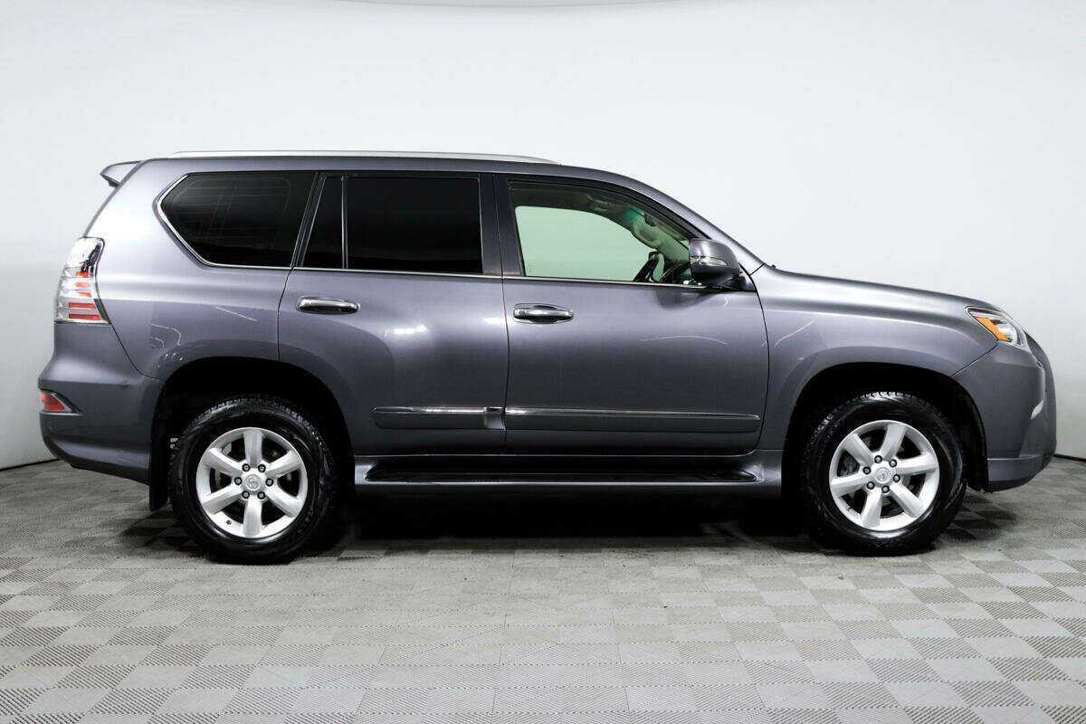Lexus GX с пробегом — 2015 год. Фото: #3