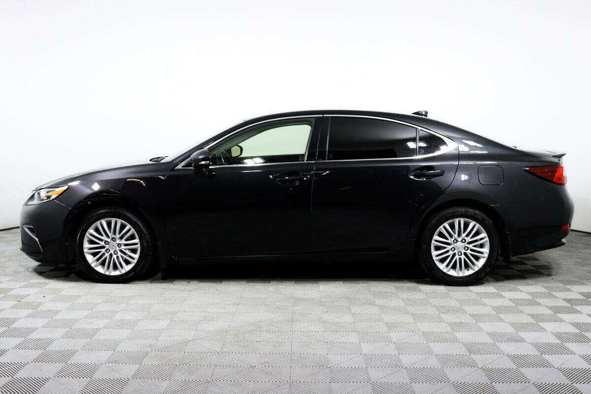 Lexus ES с пробегом — 2016 год. Фото: #7