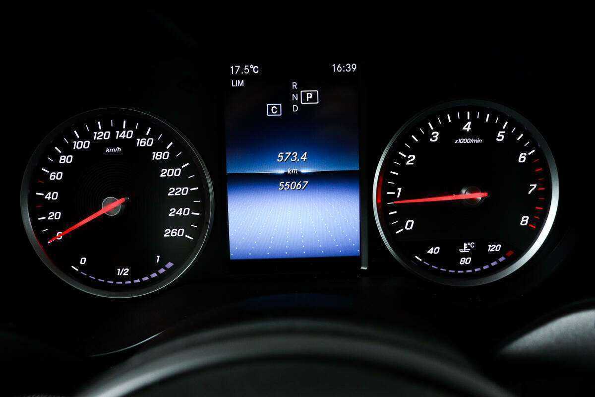 Mercedes-Benz C-Класс с пробегом — 2018 год. Фото: #9