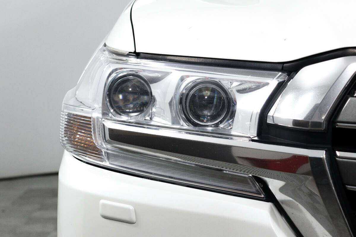 Toyota Land Cruiser с пробегом — 2015 год. Фото: #14