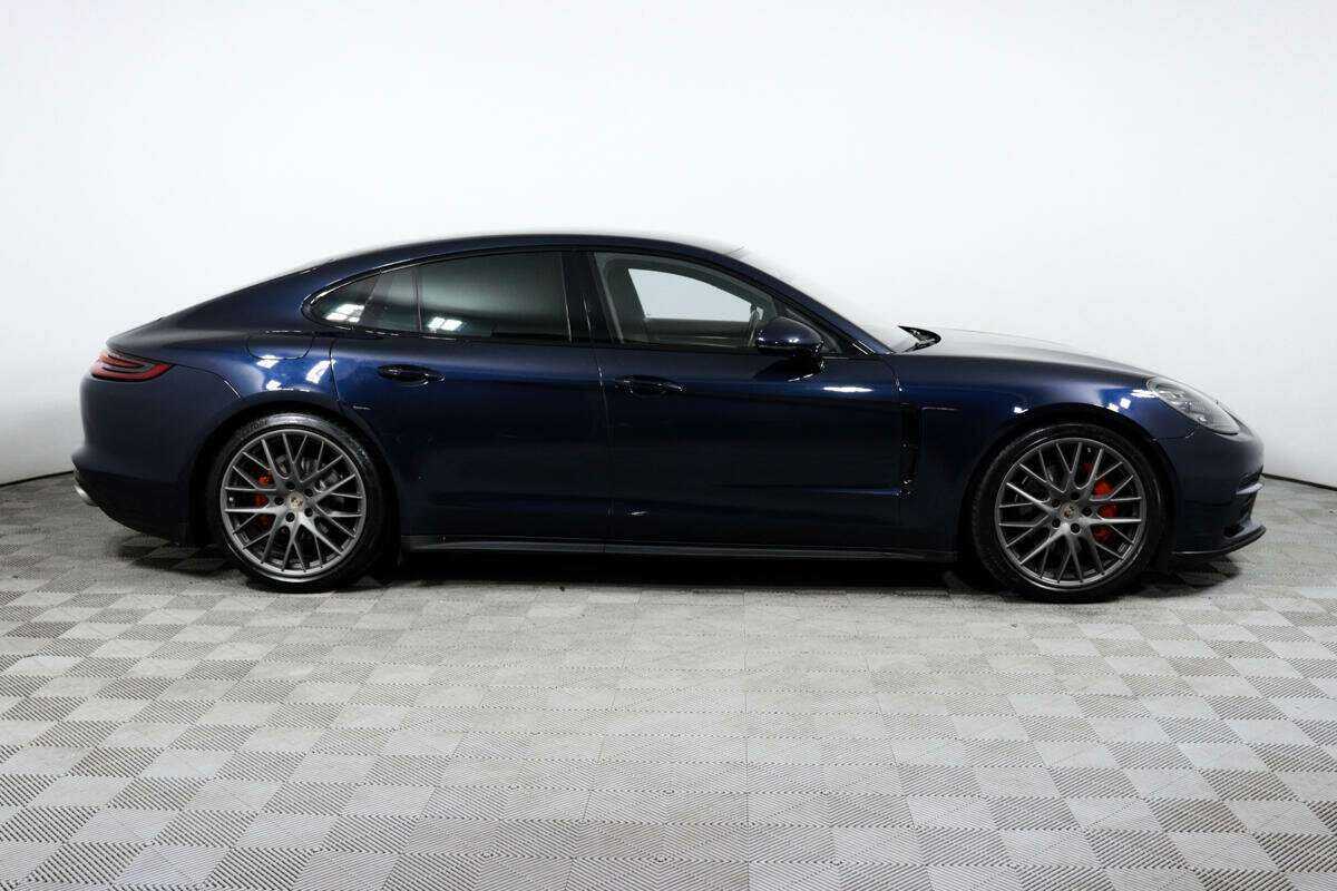 Porsche Panamera с пробегом — 2017 год. Фото: #3