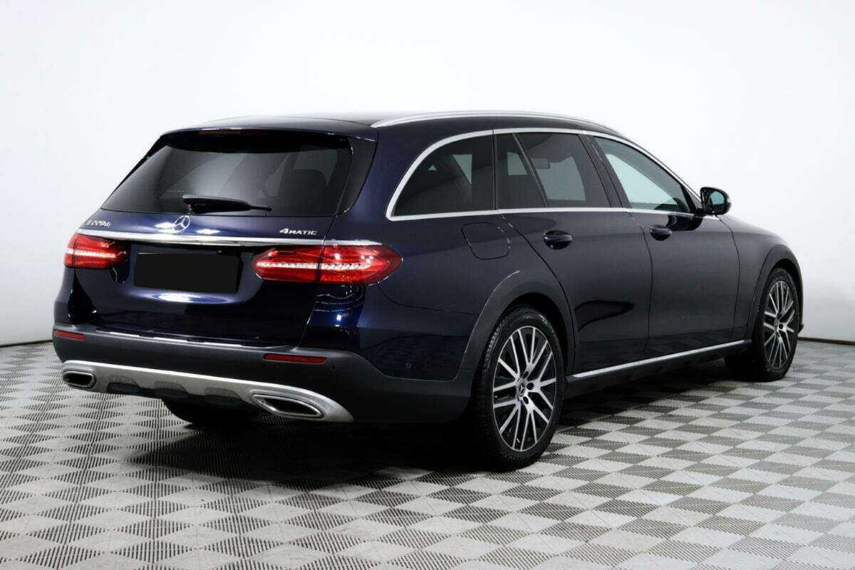 Mercedes-Benz E-Класс с пробегом — 2020 год. Фото: #4