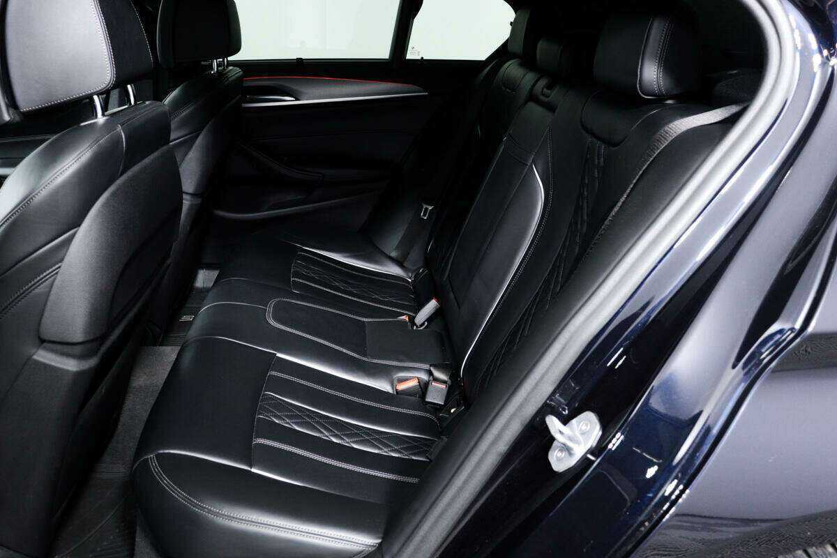 BMW 5 серии с пробегом — 2019 год. Фото: #11