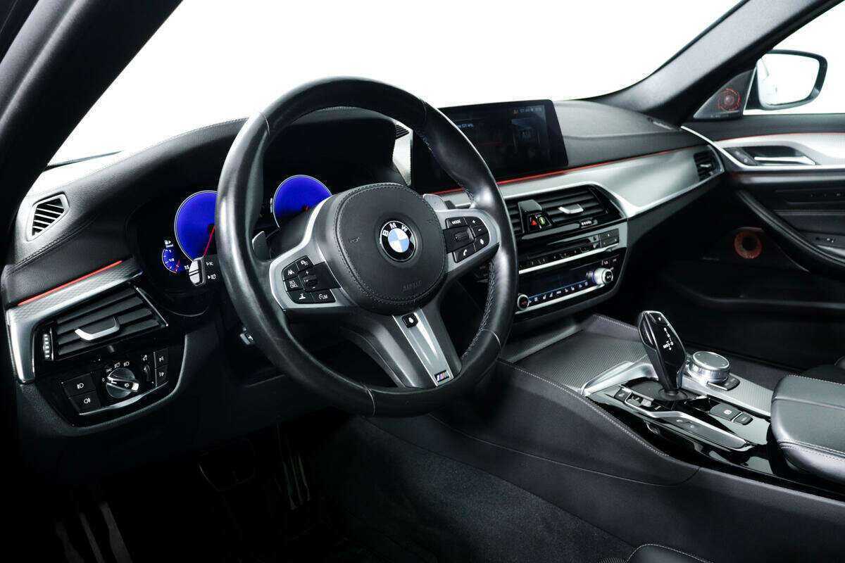 BMW 5 серии с пробегом — 2019 год. Фото: #12